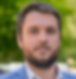 Юнеман Роман Александрович