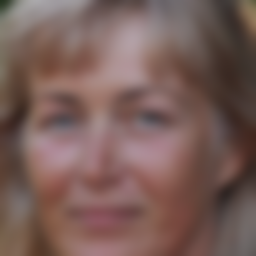 Суркова Елена Николаевна